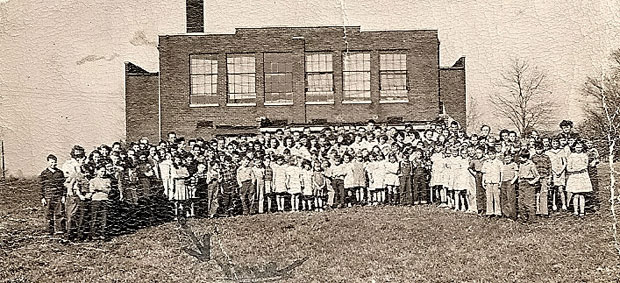 class photo Glendale circa 1946-1947