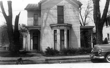 housefront2