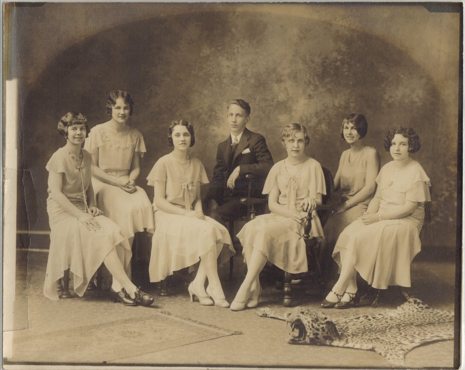 RP High School Grads 1930